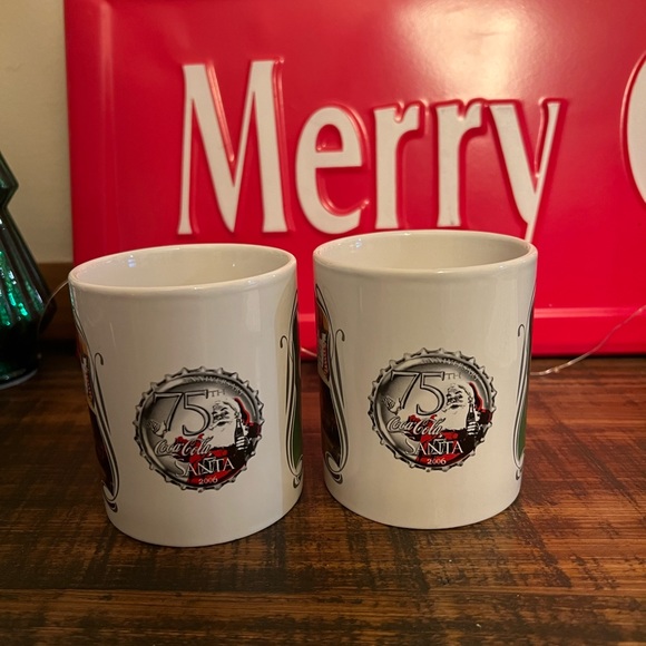 Vintage 75th anniversary Coca Cola Santa mugs - Picture 2 of 4